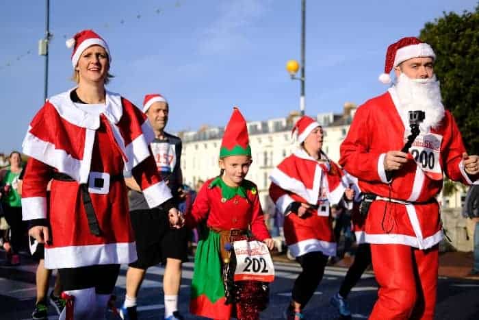 Christmas Fun Run | What are the Responsibilities of a Youth Sports Coach?