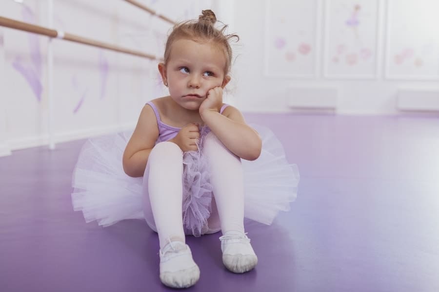 Bored young ballerina | What Makes a Bad Youth Sports Coach? How to Not Become One