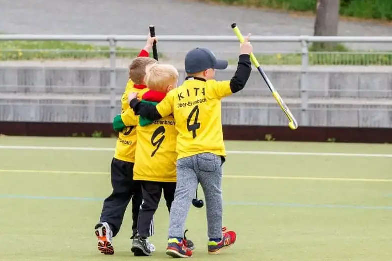 Young hockey players